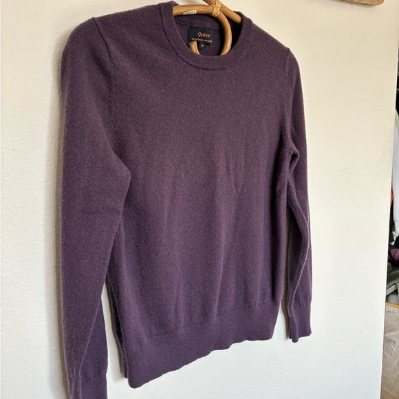 Quince Crewneck Mongolian Cashmere Sweater in Plum Purple Womens Size Medium - Picture 3 of 4